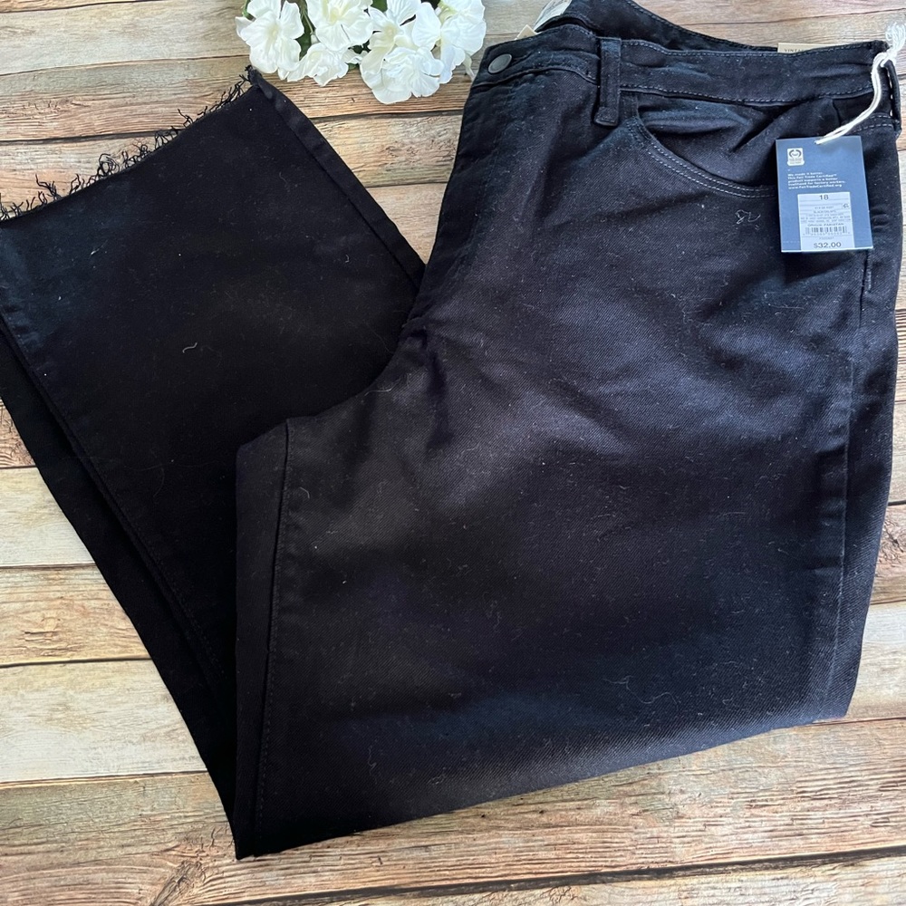 NEW Universal Thread Black Denim Ankle Bootcut Jeans - Picture 2 of 15